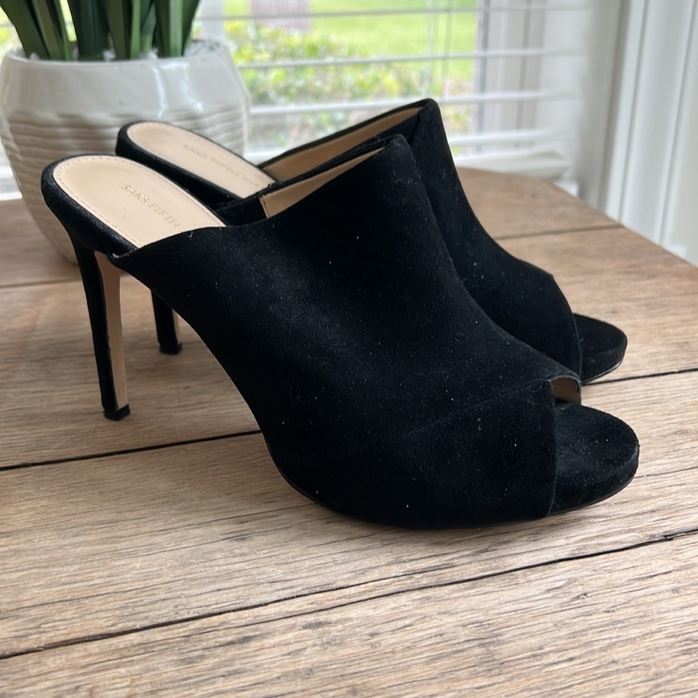 Saks Fifth Avenue platform stiletto mule heels with open toe